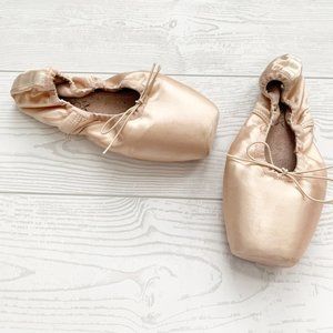 Capezio Pink Pointe Ballet Dance Shoes